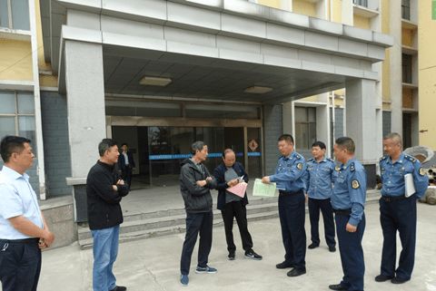 江蘇睢寧公路站組織企業(yè)主座談解決執(zhí)法領域存在問題